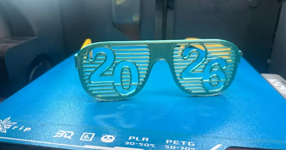 2026 HAPPY NEW YEAR PARTY GLASSES