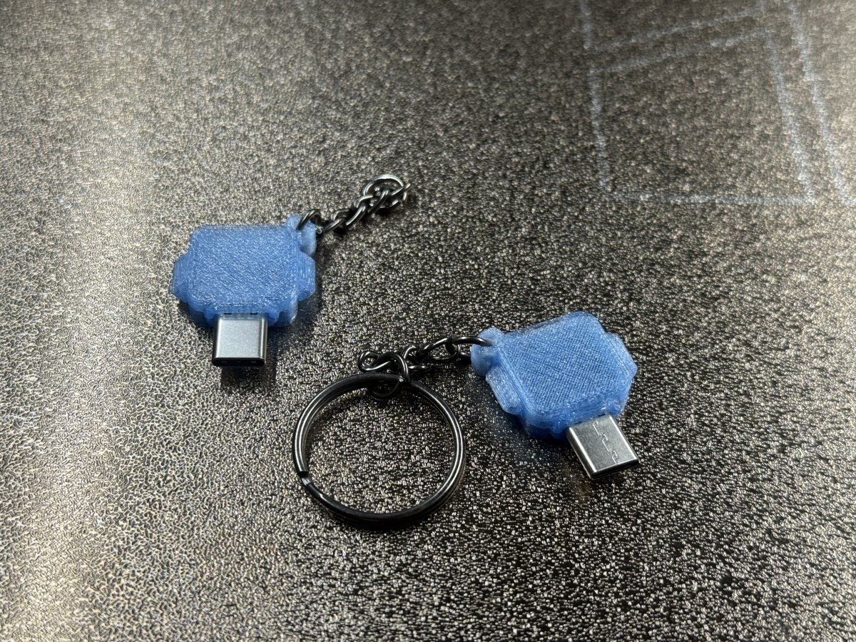 Keychain Enclosure for Adafruit USB Type C CC Resistor Fixer